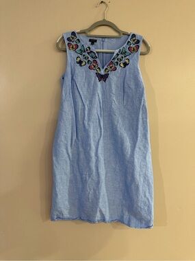 Talbots linen/cottion Light Blue Shift Dress with Embroidered Butterfly V-Neck